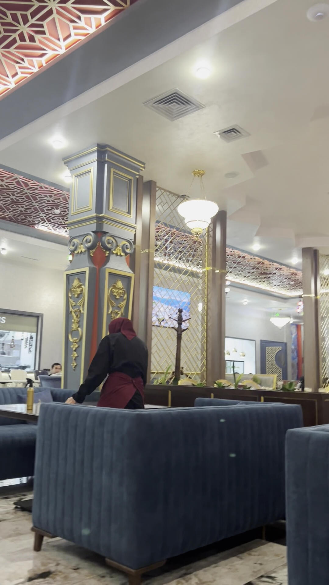Bosphorus Qorasaroy Family Restaurant