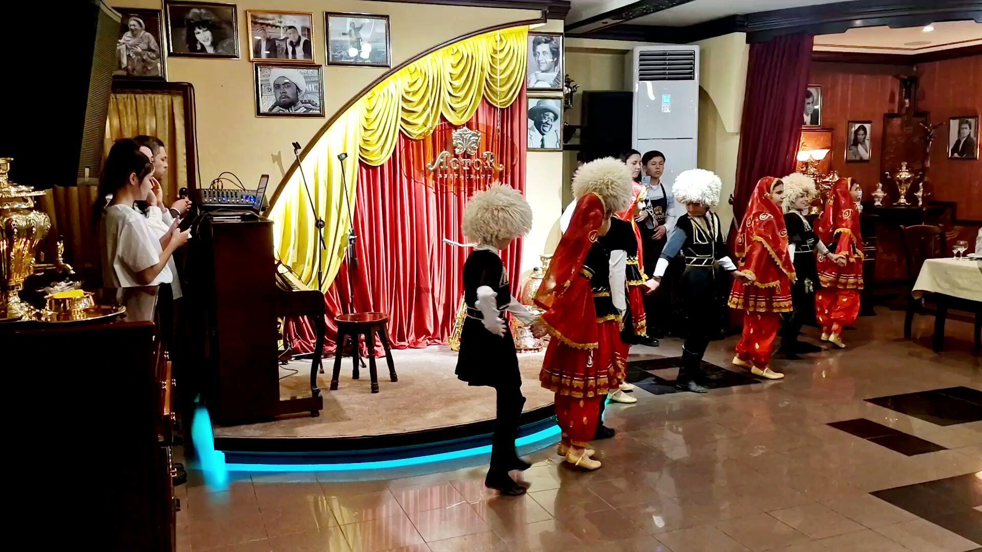 Actor Restaurant