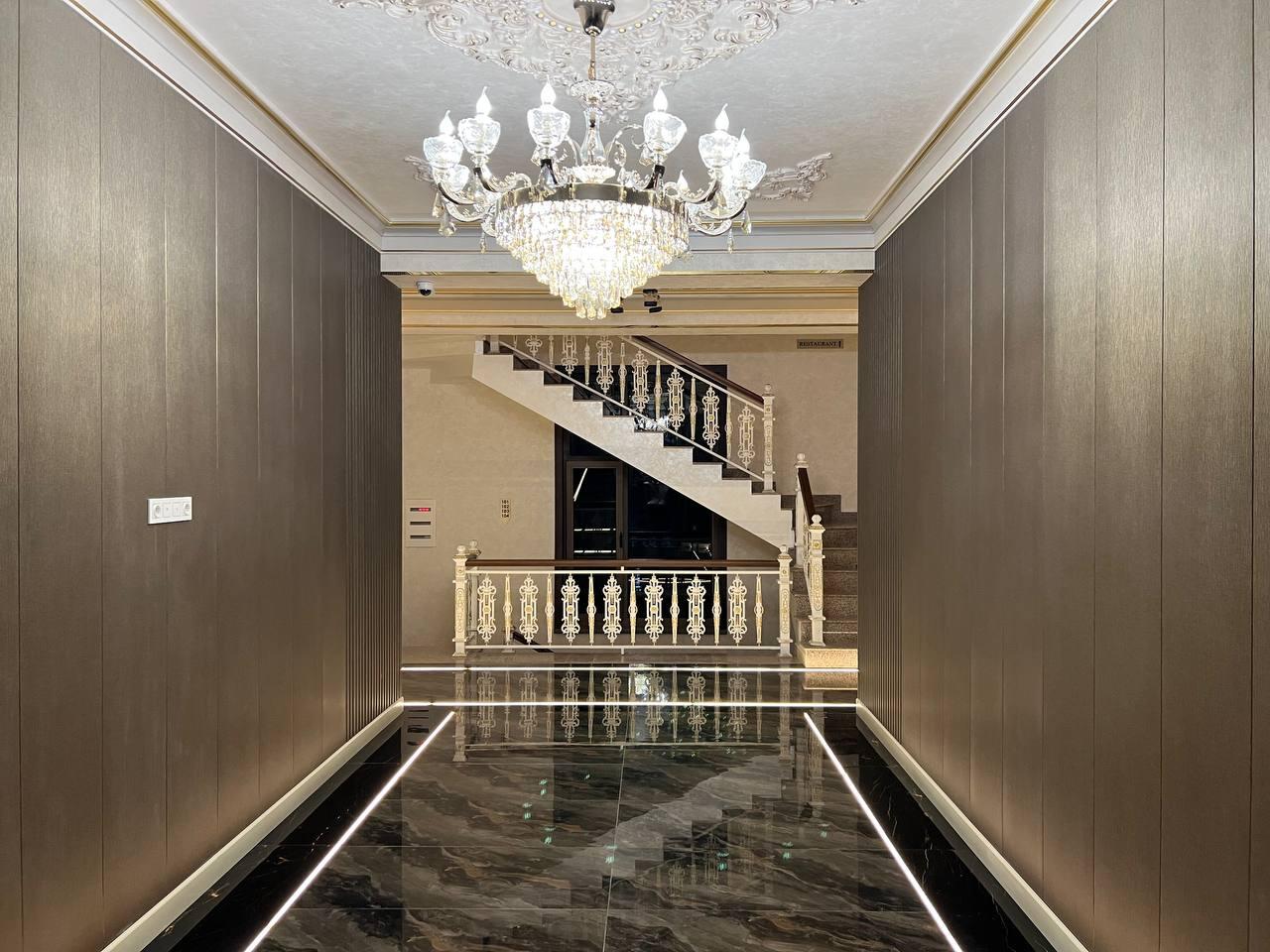 Nur Makon Hotel