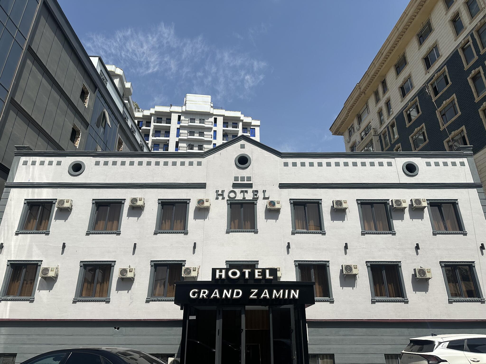 Grand Zamin Hotel